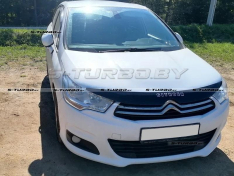 Дефлектор капота