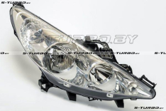 Передняя фара (правая) без линзы