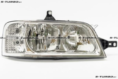 Передняя фара (правая)