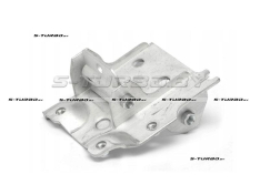 Кронштейн переднего бампера (правый)