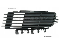 Решетка в бампер (левая) для версии без противотуманки