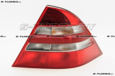 Задний фонарь (правый)