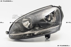 Передняя фара (левая) черный корпус