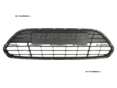 Решетка в бампер (центральная)