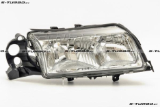 Передняя фара (правая)