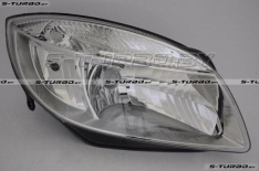 Передняя фара (правая)