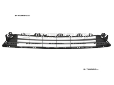 Решетка в бампер (центральная)
