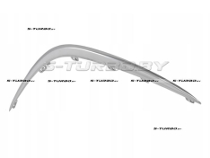 Молдинг переднего бампера (правый) хром