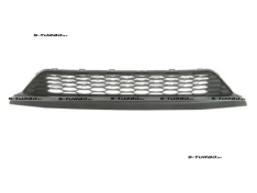 Решетка в бампер (центральная)