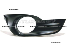 Решетка в бампер (правая) с отв. под противотуманку