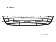 Решетка в бампер (центральная)