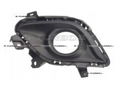 Решетка в бампер (левая) с отв. под противотуманку