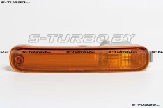 Указатель поворота в бампер (правый) желтый