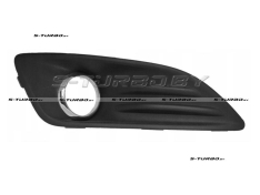 Решетка в бампер (правая) текстурная, с отв. под противотуманку