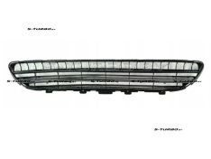 Решетка в бампер (центральная)