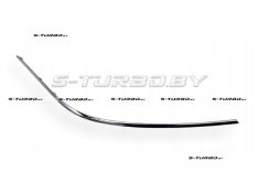 Молдинг переднего бампера (правый) хром