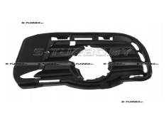 Решетка в бампер (левая) с отв. под противотуманку