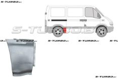 Крыло заднее (правое) нижняя часть, перед колесом, 28 см длина, короткая база, заводской штамп