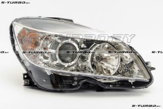 Передняя фара (правая)