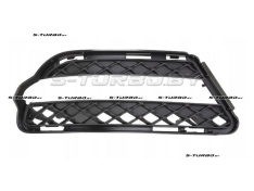 Решетка в бампер (правая) с отв. под фару дневного света