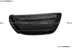 Решетка в бампер (правая) без отв. под противотуманку