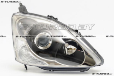 Передняя фара (правая)