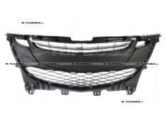 Решетка в бампер (центральная)