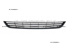 Решетка в бампер (центральная) нижняя