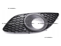 Решетка в бампер (левая) с отв. под противотуманку