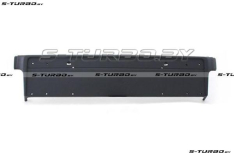 Держатель номера (с местом под хром накладку)