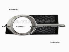 Решетка в бампер (правая) с отв. под противотуманку, с хром. накладкой