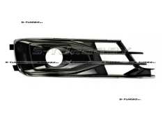 Решетка в бампер (правая) с отв. под противотуманку, с хромом, для версии с активным тепломатом