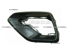 Накладка решетки бампера (правая) для версии s-line