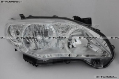 Передняя фара (правая)