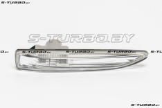 Повторитель поворота (правый) белый