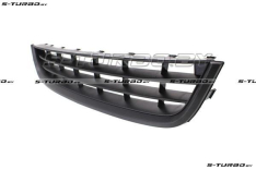 Решетка в бампер (центральная)