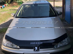 Дефлектор капота