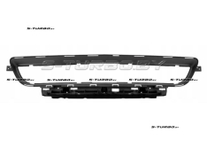 Рамка решетки в бампер (центральная) текстурная