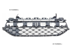 Решетка в бампер (центральная)