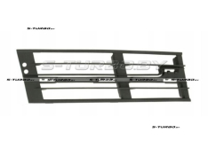 Решетка в бампер (правая) 2012-2015
