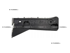 Кронштейн переднего бампера (левый)