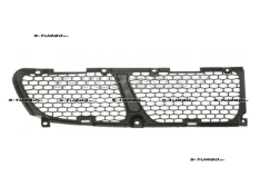 Решетка в бампер (правая) 2002-2004