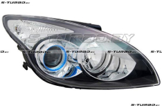 Передняя фара (правая) темная