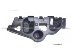 Кронштейн заднего бампера (правый)