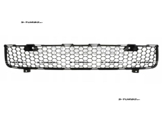 Решетка в бампер (центральная) для версии sport