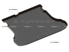 Коврик в багажник модельный полиуретановый