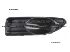 Решетка в бампер (левая) черная, без отв. под противотуманку