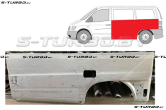 Панель боковая (левая) за водительской дверью, на всю длину кузова (версия без боковой сдвижной двери) до стекла, заводской штамп