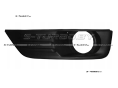 Решетка в бампер (левая) c отв. под противотуманку