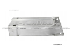 Кронштейн усилителя переднего бампера (правый)